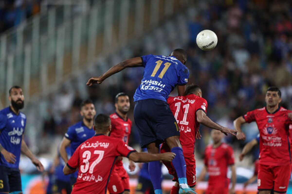 نقل&zwnj;وانتقالات باشگاه استقلال