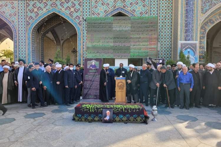 احمد مهدوی دامغانی