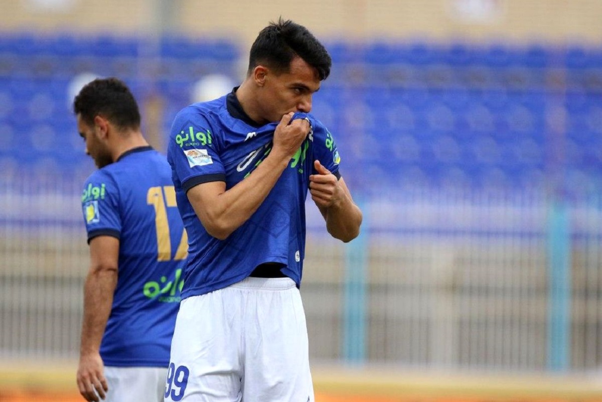 احتمال جدایی ستاره استقلال قوت گرفت