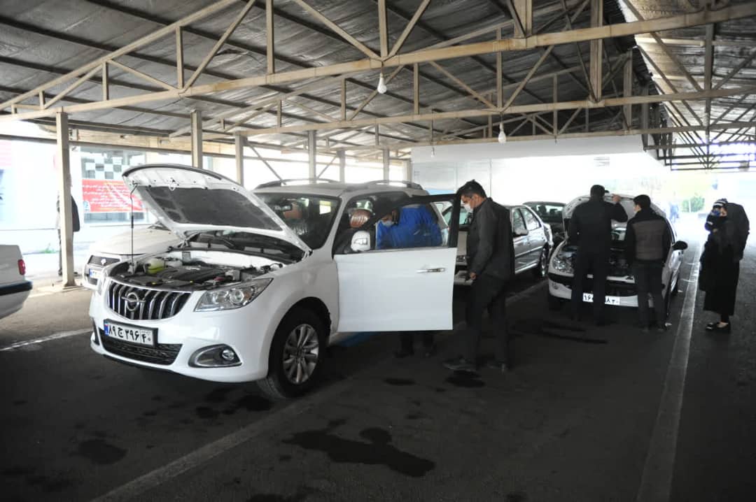 کاهش ۸۹ درصدی تعهدات معوق ایران‌خودرو به مشتریان/ رشد ۴۷ درصدی تولید کامل