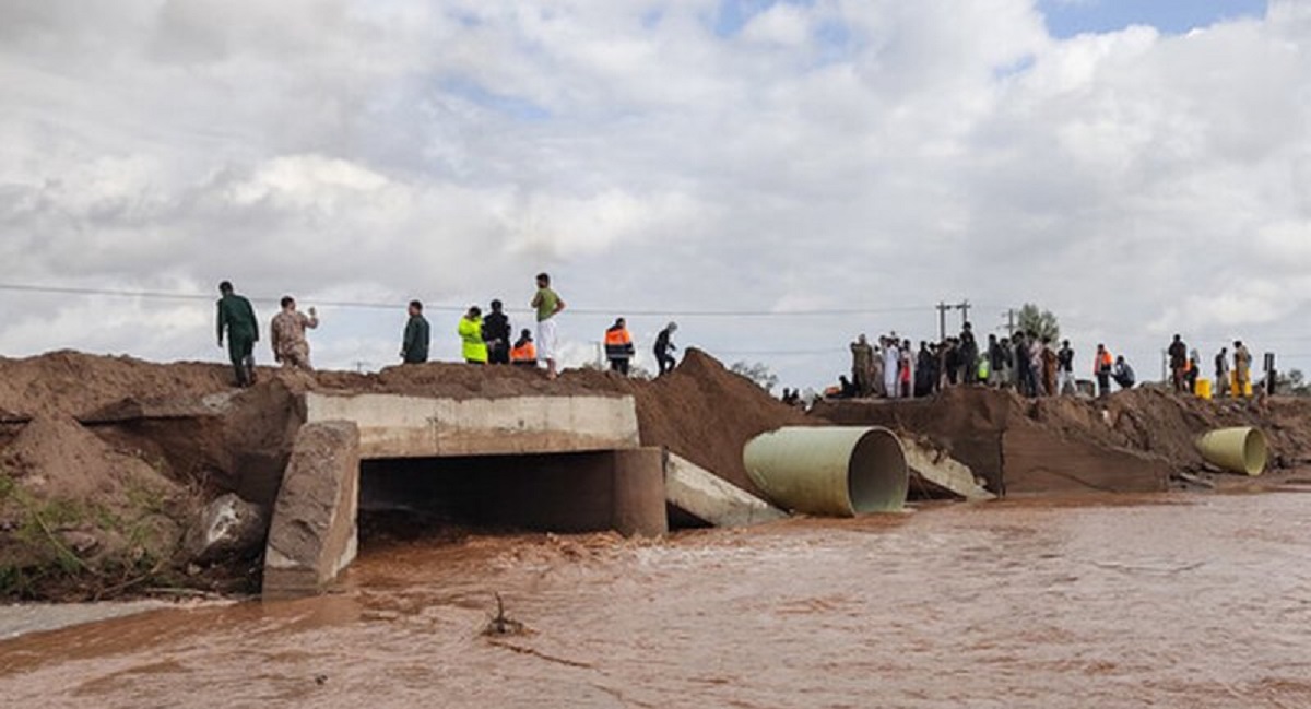 روایت عجیب هلال احمر از سیل استهبان +فیلم روایت عجیب هلال احمر از سیل استهبان +فیلم