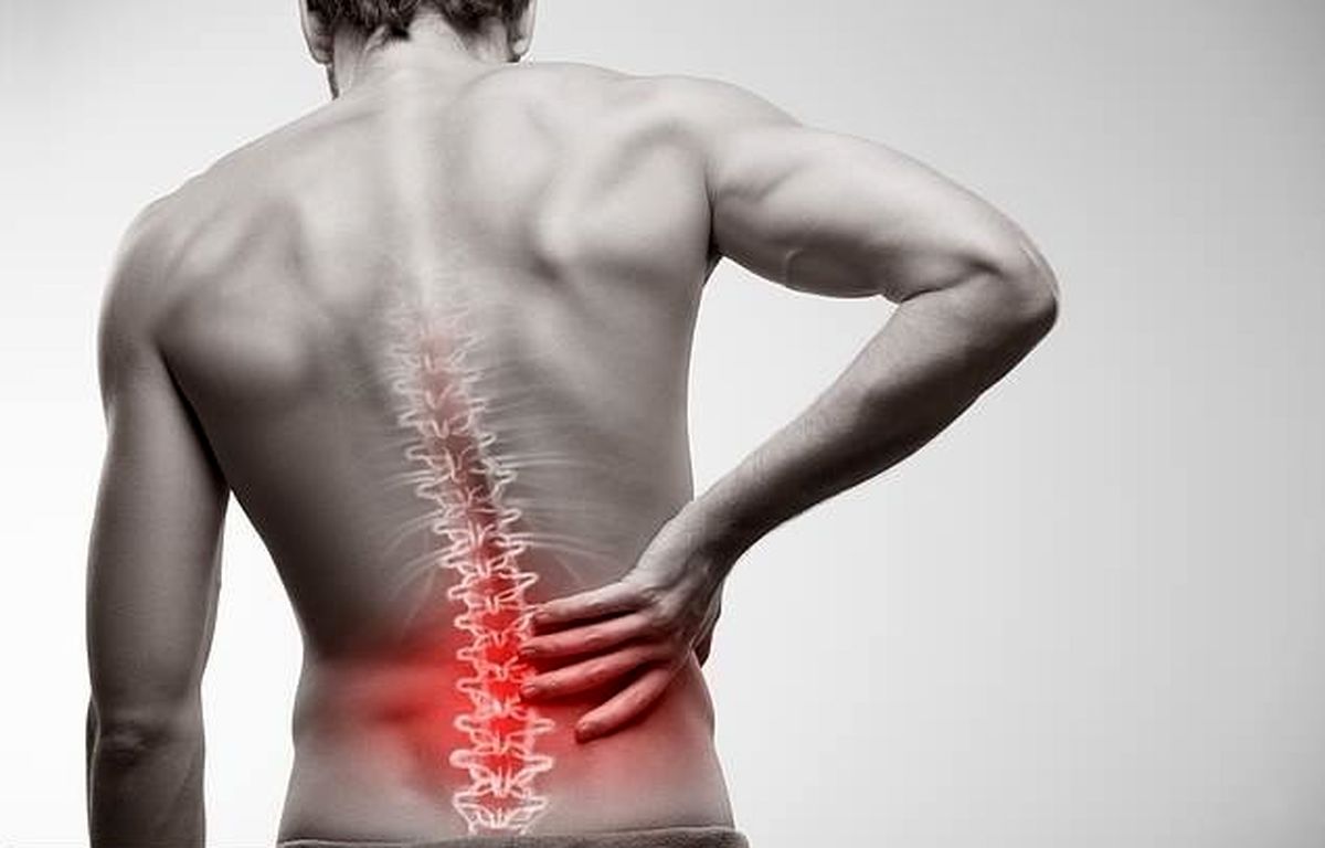 اگر کمردرد دارید این مواد غذایی را مصرف کنید