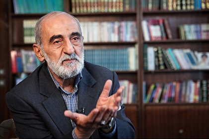 حسین شریعتمداری: میرحسین موسوی عضو تشکیلات مخوف فراماسونری است