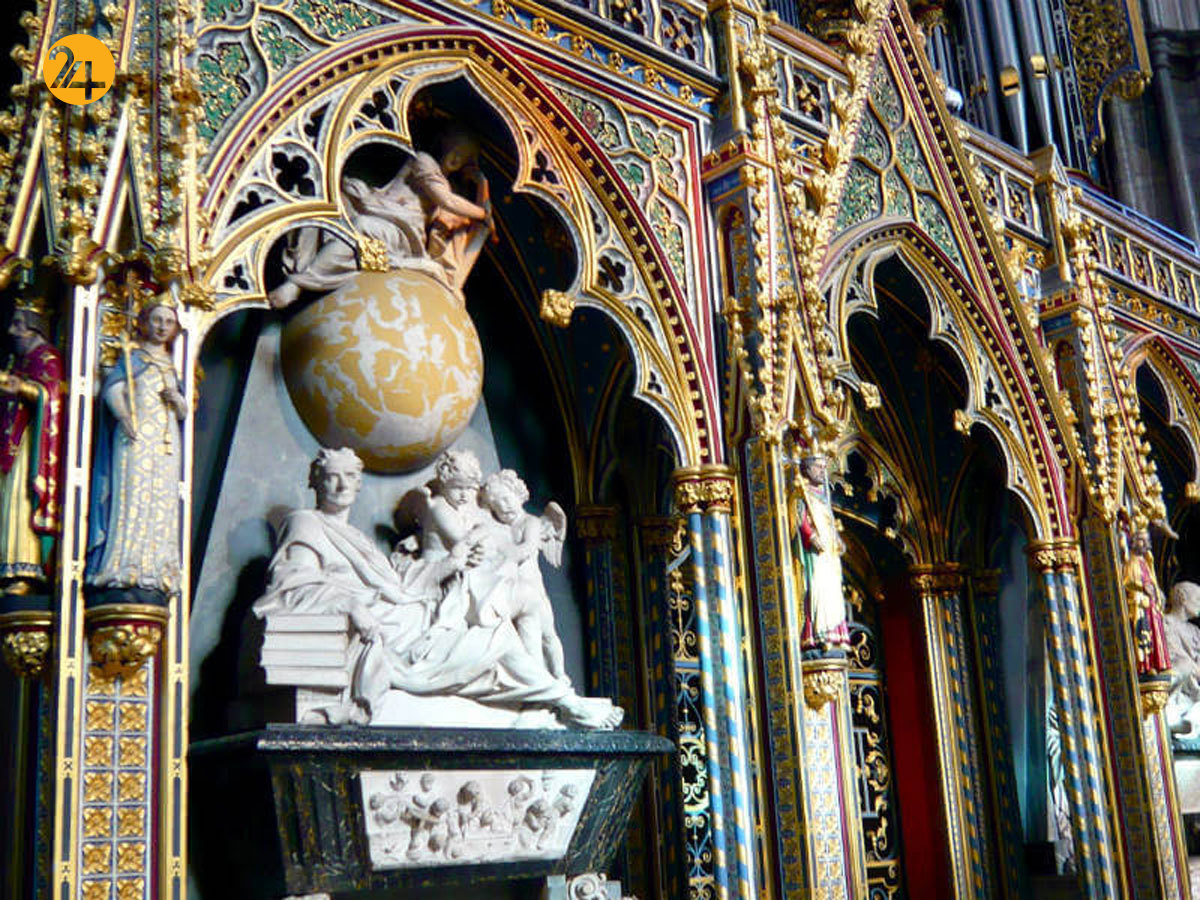 آرامگاه چهرههای مشهور جهان از جاناف کندی تا بروسلی آرامگاه چهرههای مشهور جهان از جاناف کندی تا بروسلی