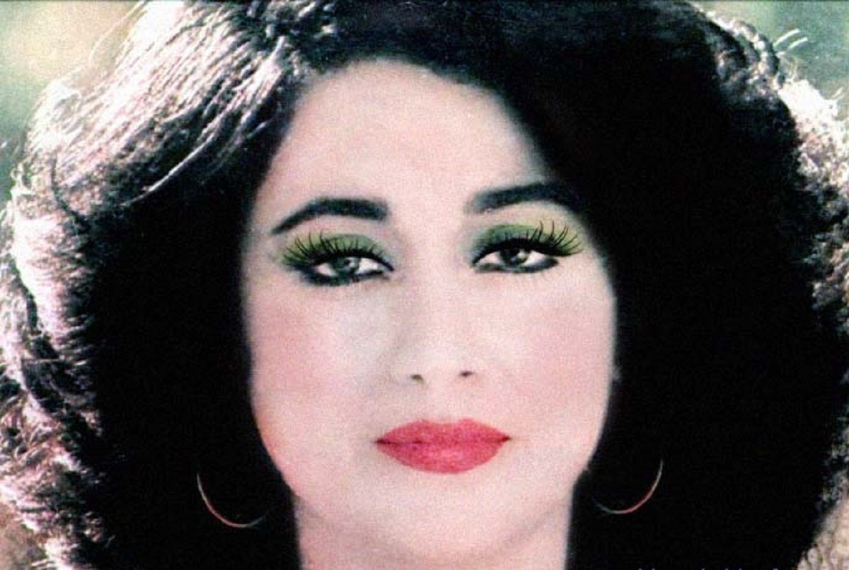 اجرای آهنگ حمیرا در برج میلاد اجرای آهنگ حمیرا در برج میلاد