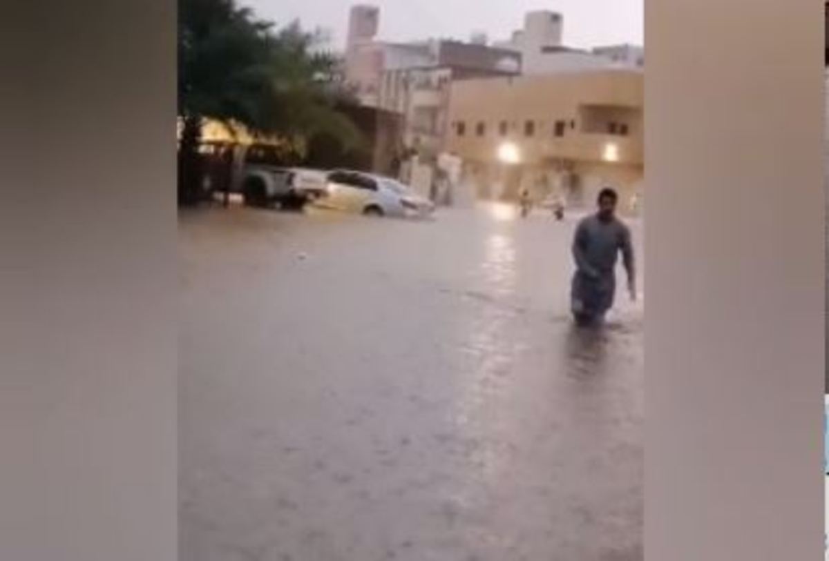 سیل سیستم شهری مدینه را به هم ریخت +فیلم