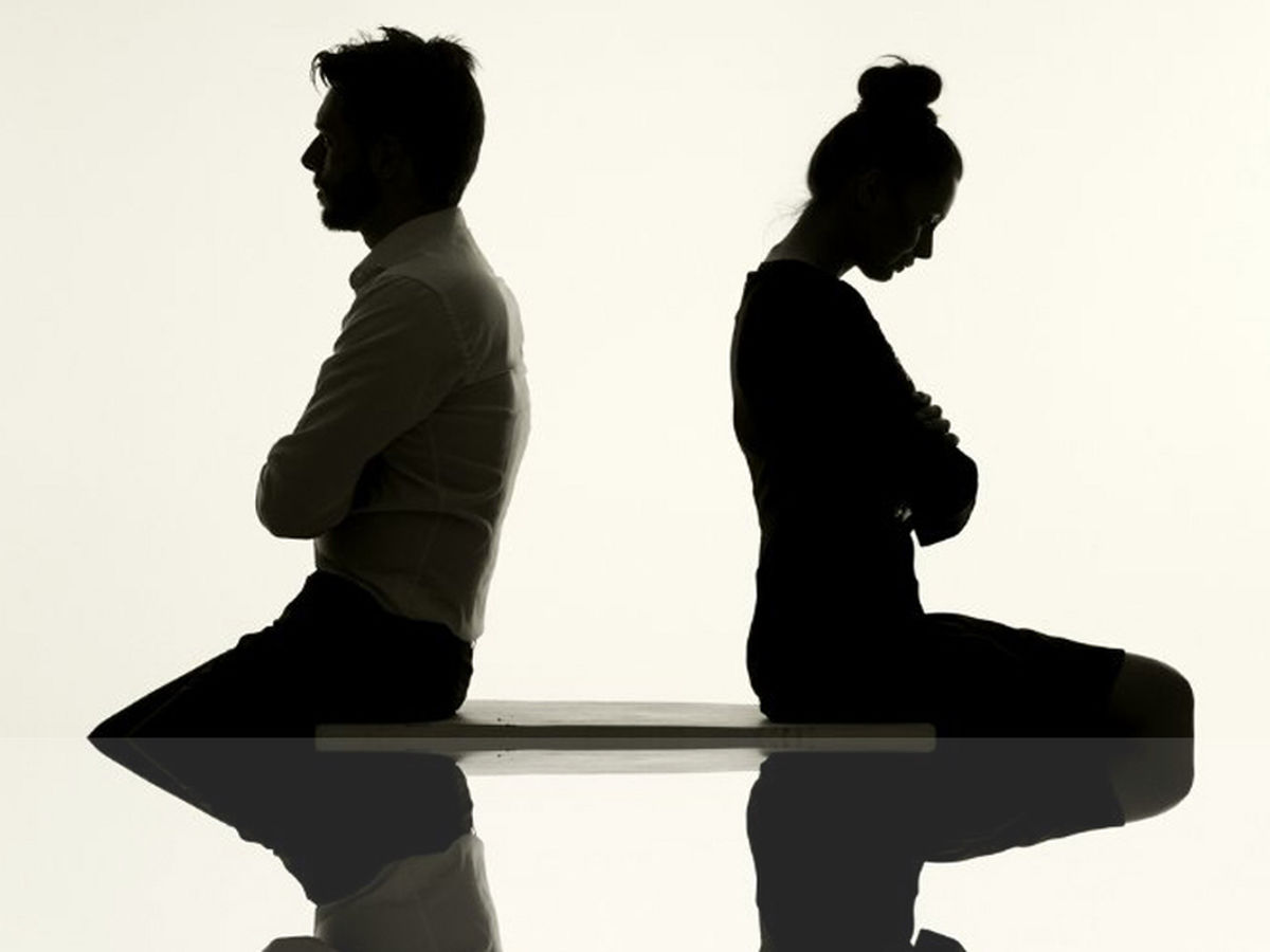 آیا میتوان زن را مجبور به تمکین کرد؟ آیا میتوان زن را مجبور به تمکین کرد؟