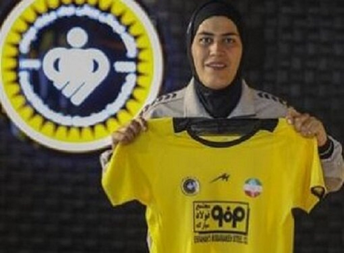 مریم ایراندوست