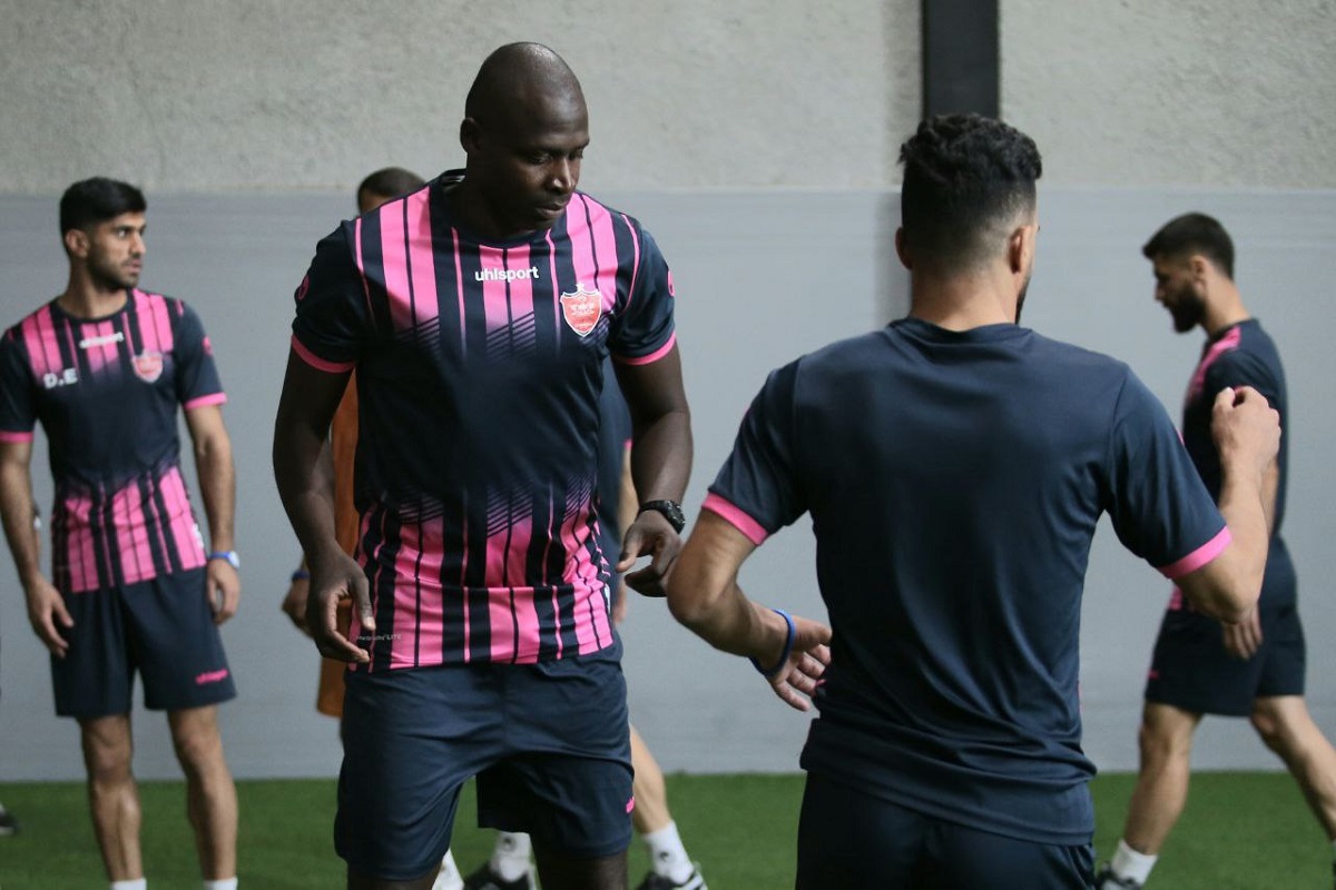 شیخ دیاباته به درد پرسپولیس می‌خورد؟