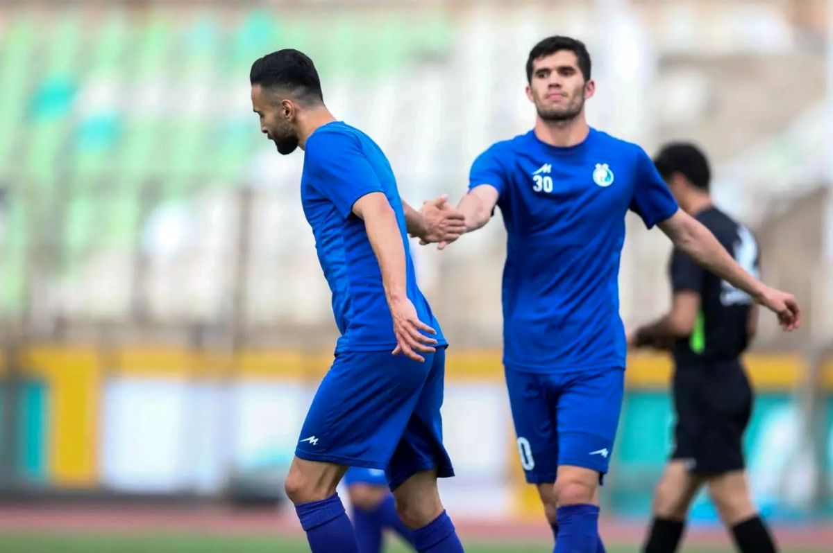 لیست خروجی استقلال