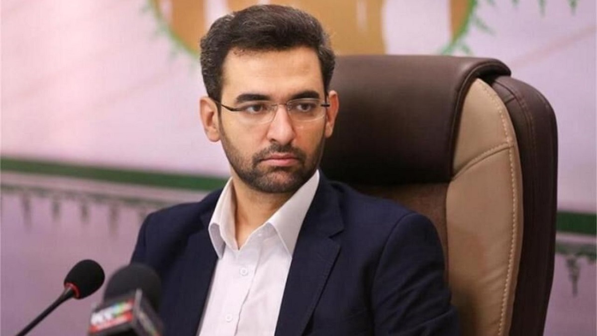 آذری جهرمی: «فیلترینگ» دلیل سهم پایین کاربران ایرانی از پهنای باند است
