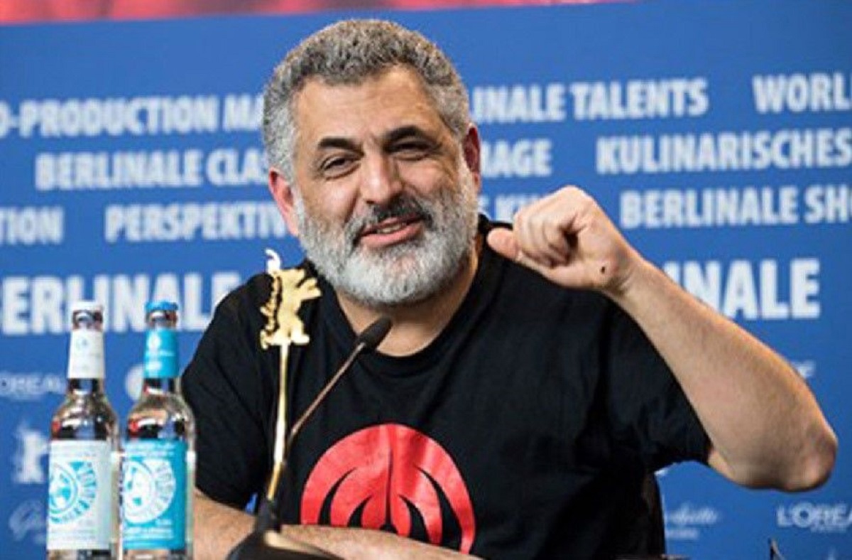 واکنش مانی حقیقی به سوالات سیاسی خبرنگاران در جشنواره ونیز +فیلم واکنش مانی حقیقی به سوالات سیاسی خبرنگاران در جشنواره ونیز +فیلم