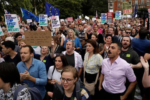 ادامه تظاهرات ضدپادشاهی علیه چارلز سوم +فیلم