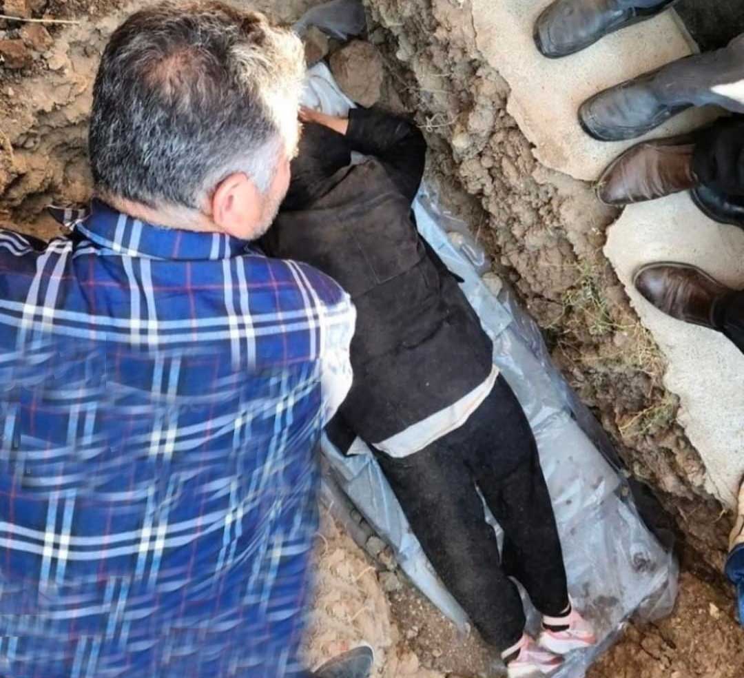 مادر مهسا امینی