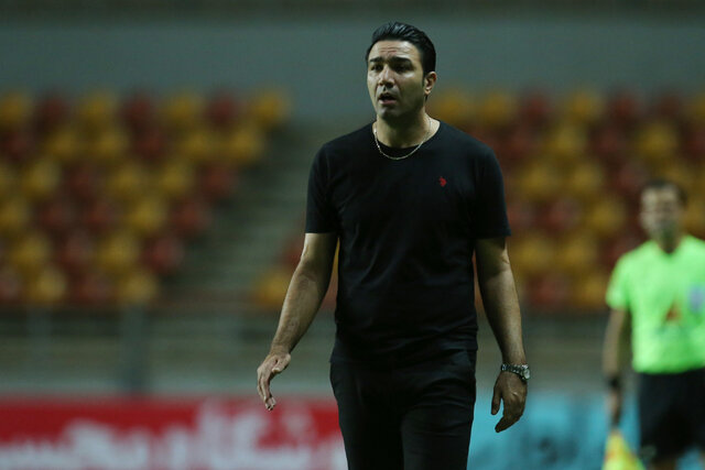 جواد نکونام سرمربی فولاد خوزستان