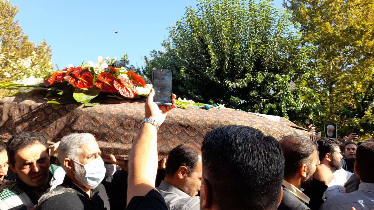 هوشنگ ابتهاج در خانه ابدی آرام گرفت +فیلم