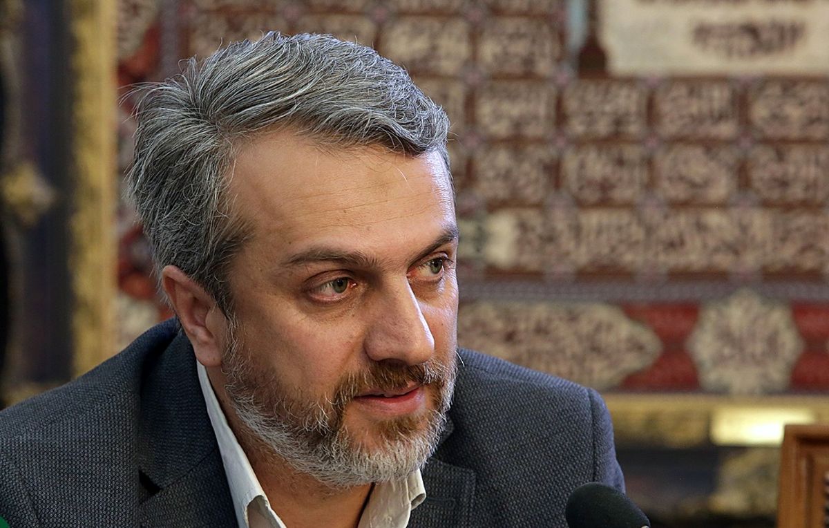 وزیر صنعت: این طور نیست که هرکسی برای خودش بتواند خودرو وارد کند/ باید اعلام کنند که در ازای واردات خودرو چه فناوری را به کشور وارد می‌کنند