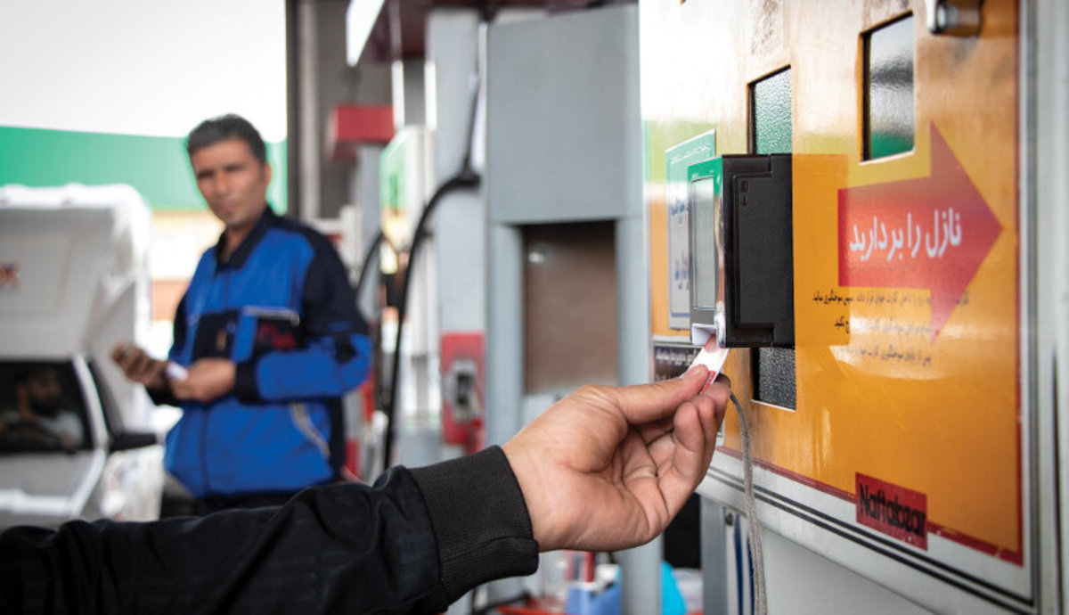 خبر مهم معاون وزیر نفت درباره قیمت بنزین/ چرا سهمیه بنزین خودرو‌ها کاهش یافت؟