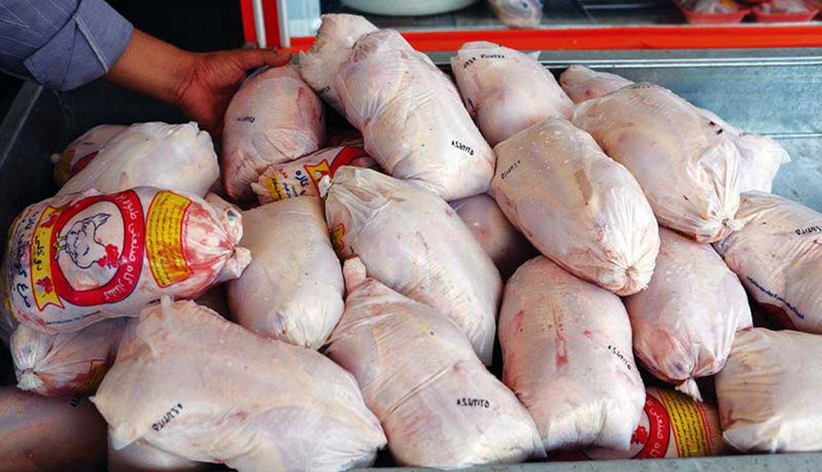 افزایش غیررسمی قیمت مرغ بین ۵ تا ۱۰ هزار تومان