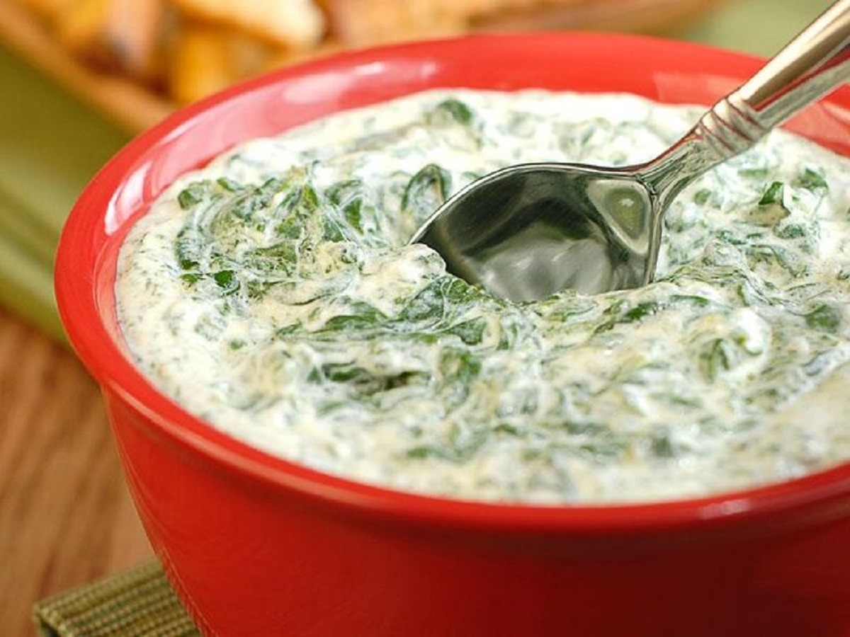 ماست و اسفناج