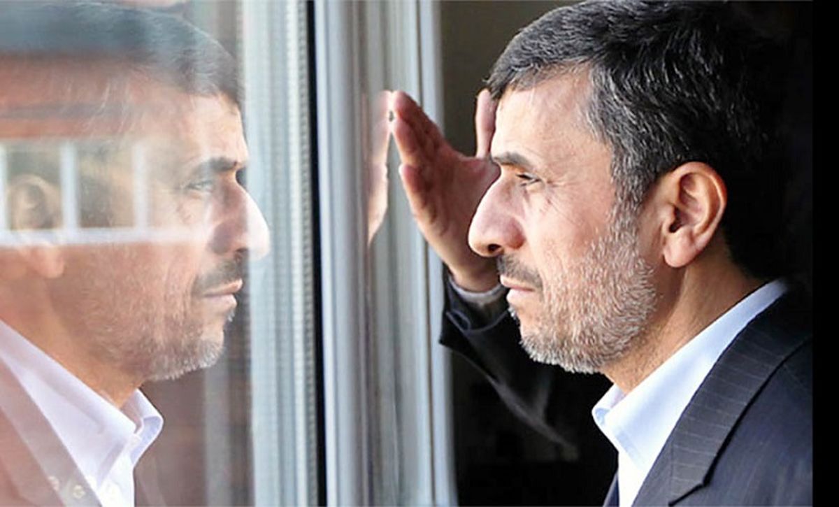 علت سکوت اخیر احمدی نژاد چیست؟ / داوری: احمدی‌نژاد با انتصاب در مجمع خلع سلاح شد