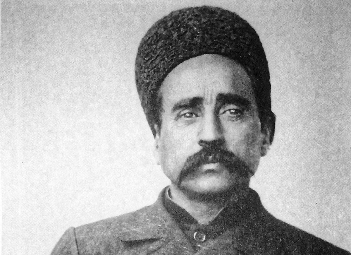 اهانت به تصویر ستارخان در ارمنستان +فیلم