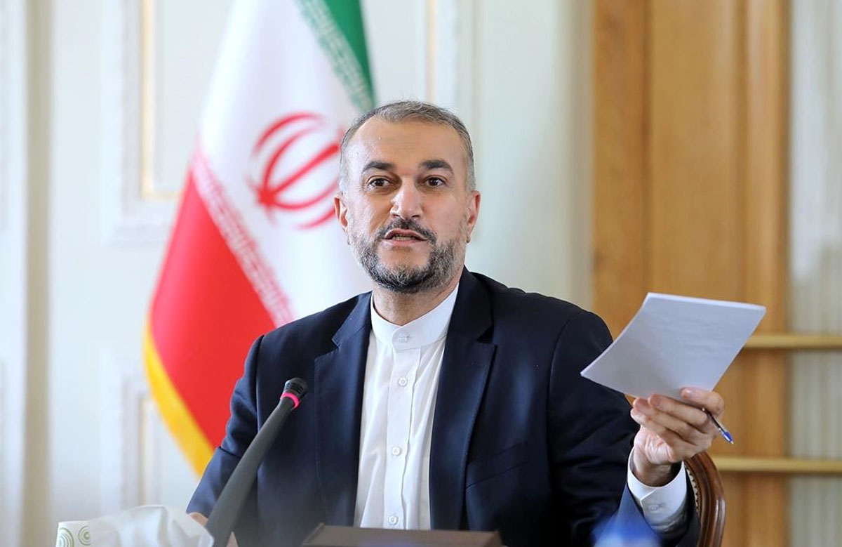 جمهوری اسلامی دموکراسی کارآمد است/ ایران سرزمین کودتای مخملی یا رنگین نیست