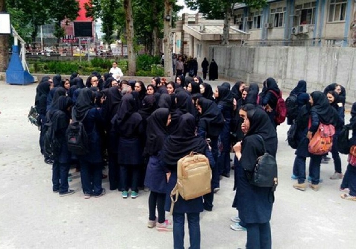 اعتراضات دانش آموزان اعتراضات دانش آموزان