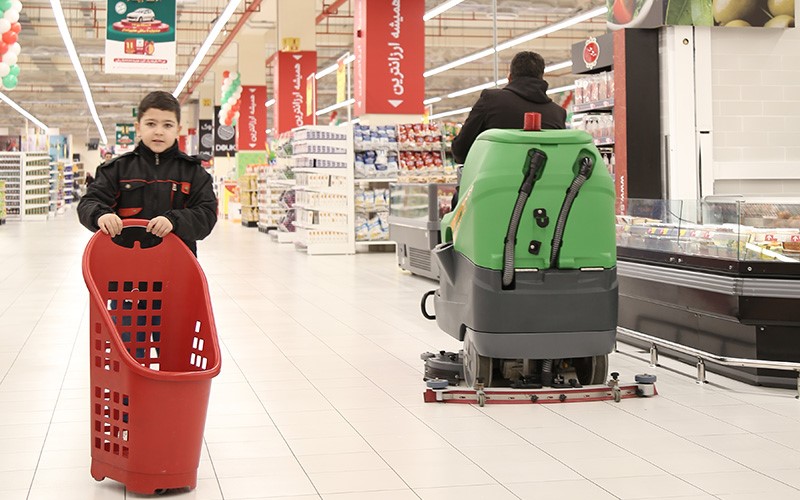 جادوی نظافت با اسکرابر برترین دستگاه نظافت صنعتی فلامک ماشین