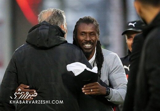 مکالمه جالب کیروش و سیسه + عکس مکالمه جالب کیروش و سیسه + عکس