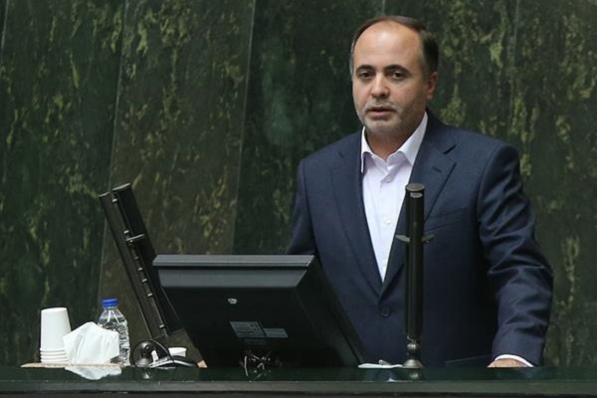 سود عدهای در فروش فیلترشکنها و VPNها است/ طرح صیانت را اجرا کنند واکنش نشان میدهیم سود عدهای در فروش فیلترشکنها و VPNها است/ طرح صیانت را اجرا کنند واکنش نشان میدهیم