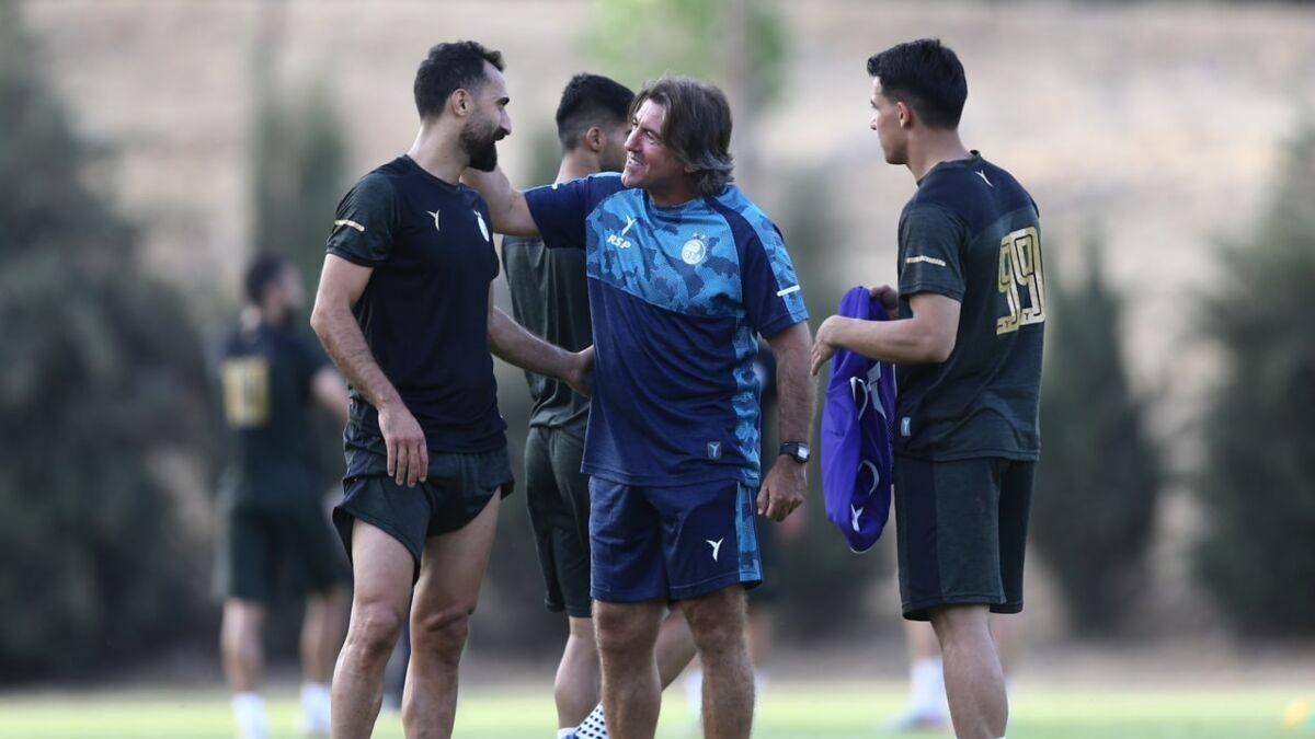 بازیکنان استقلال