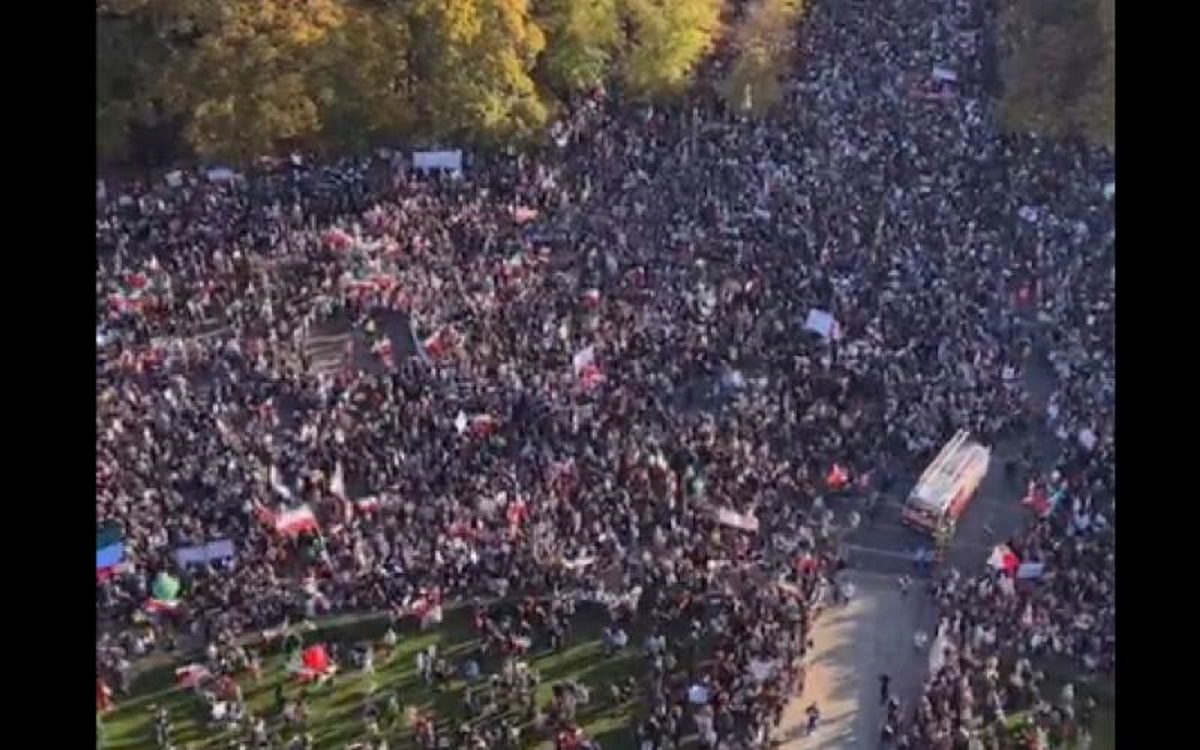 خبرگزاری دولت: از تجمع برلین تصاویر ساختگی منتشر کردند/ آمارها هم تخیلی است خبرگزاری دولت: از تجمع برلین تصاویر ساختگی منتشر کردند/ آمارها هم تخیلی است