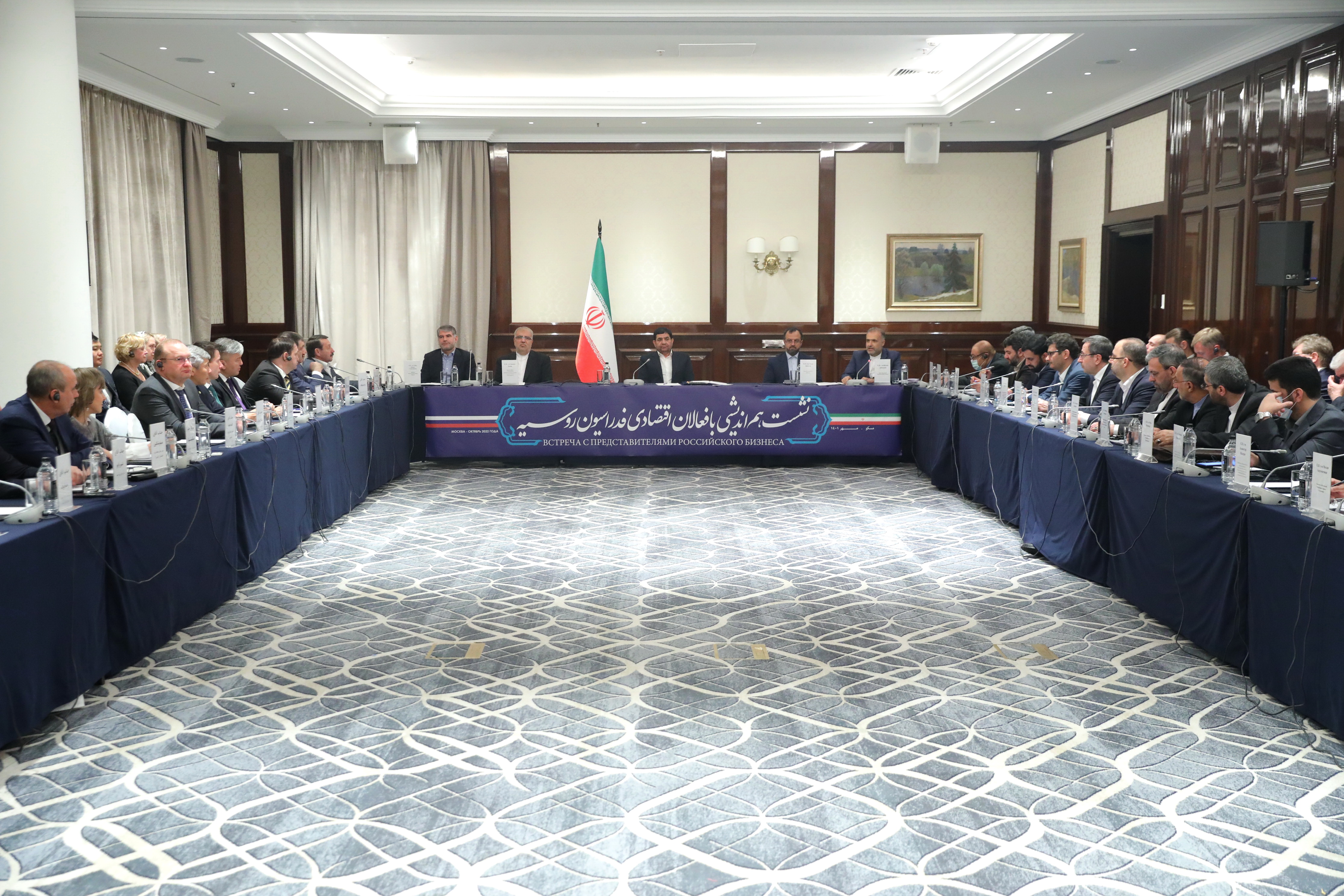 استقبال فعالان روسیه از پیشنهاد کاربردی ایران در مجمع اقتصادی خزر استقبال فعالان روسیه از پیشنهاد کاربردی ایران در مجمع اقتصادی خزر