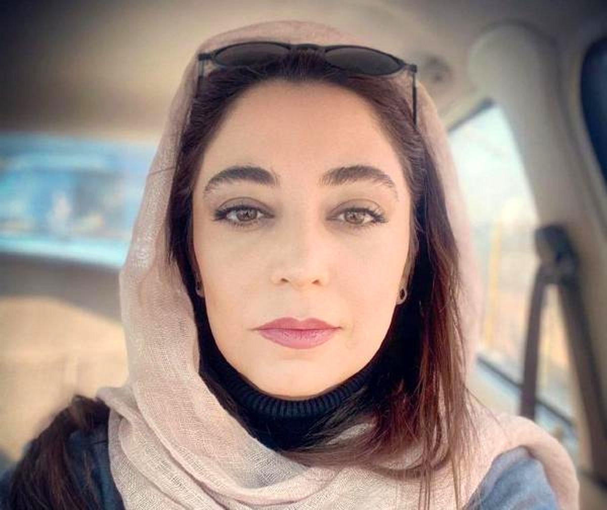 کشف حجاب شیرین صمدی کشف حجاب شیرین صمدی