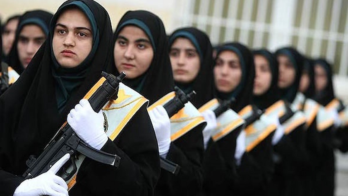 زنان یگان‌های ویژه فراجا