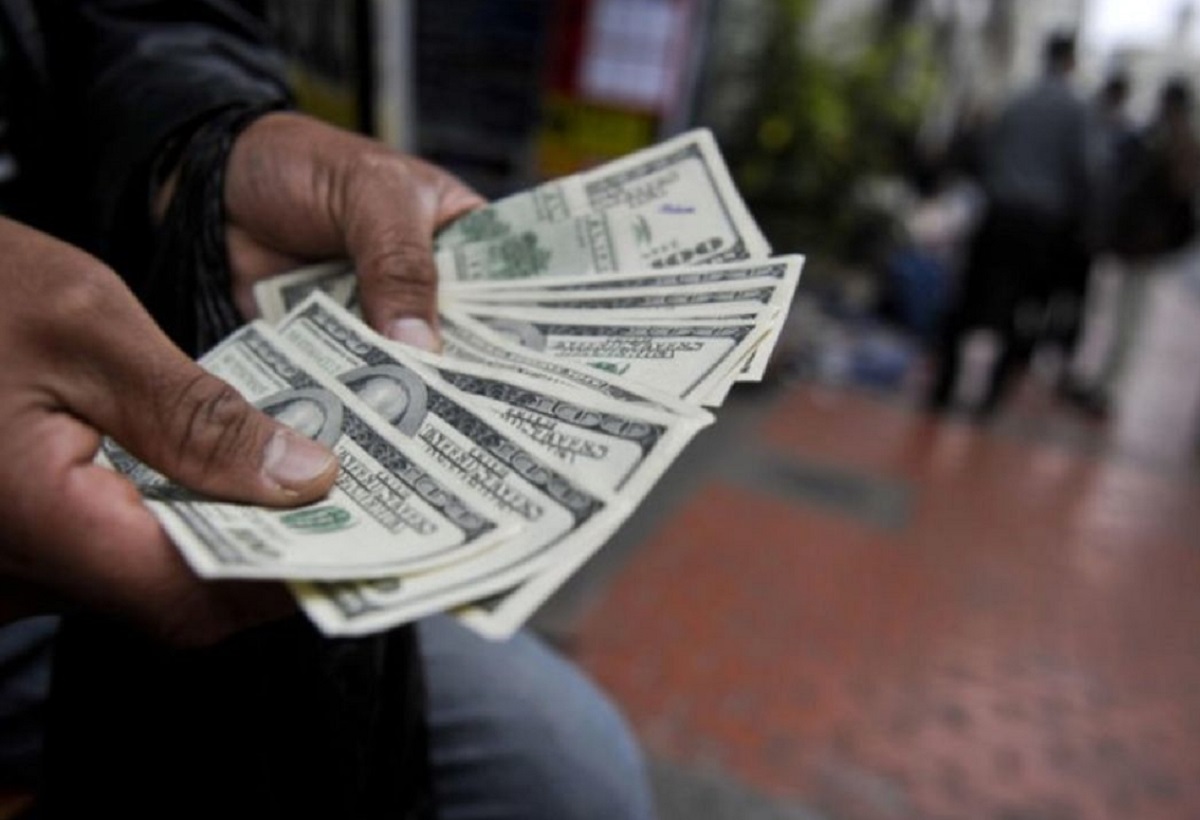 پیش بینی قیمت دلار در بازار