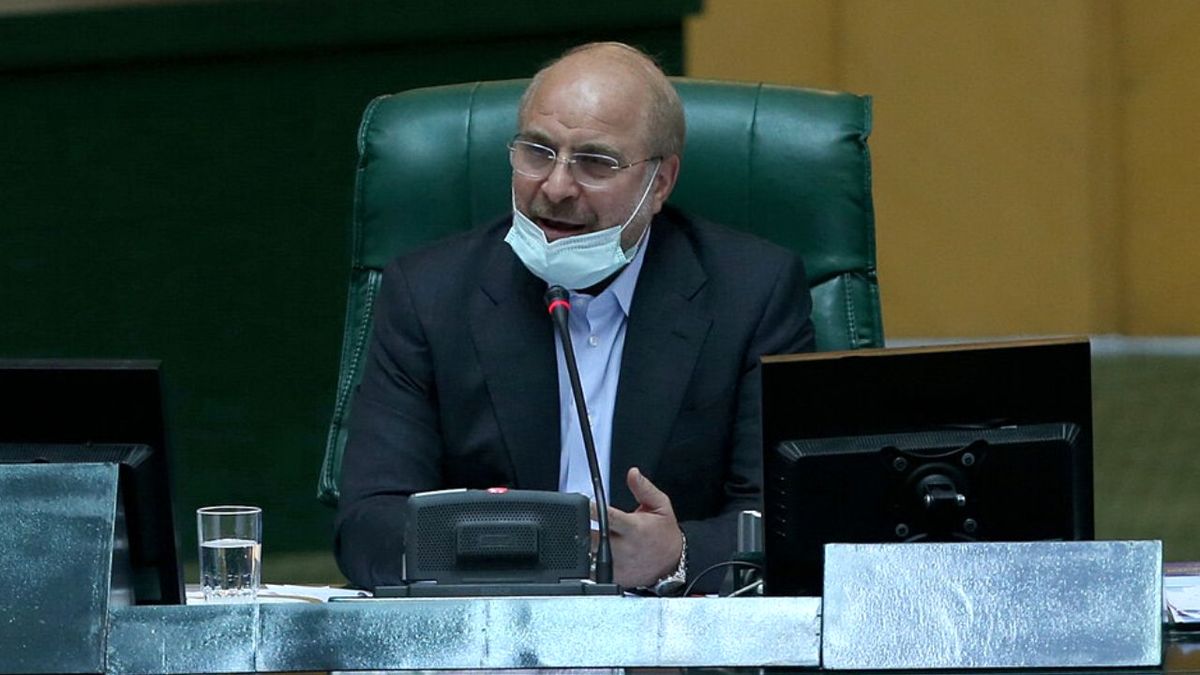 انتقاد قالیباف از عدم حضور رئیس سازمان برنامه و بودجه در مجلس +فیلم