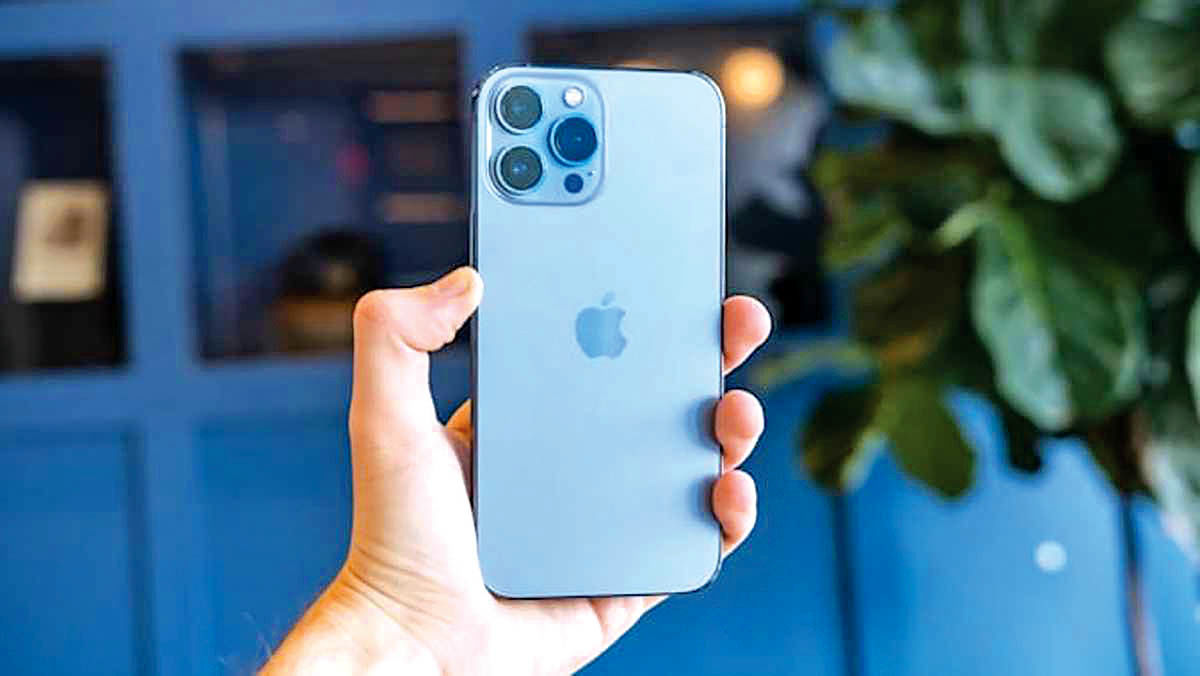 کشمکش دوباره ایران برای ممنوع کردن گوشی آیفون