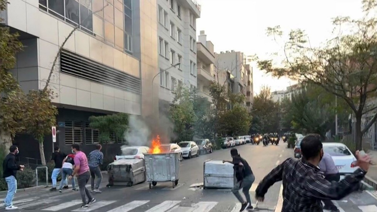 اعتراضات مردمی