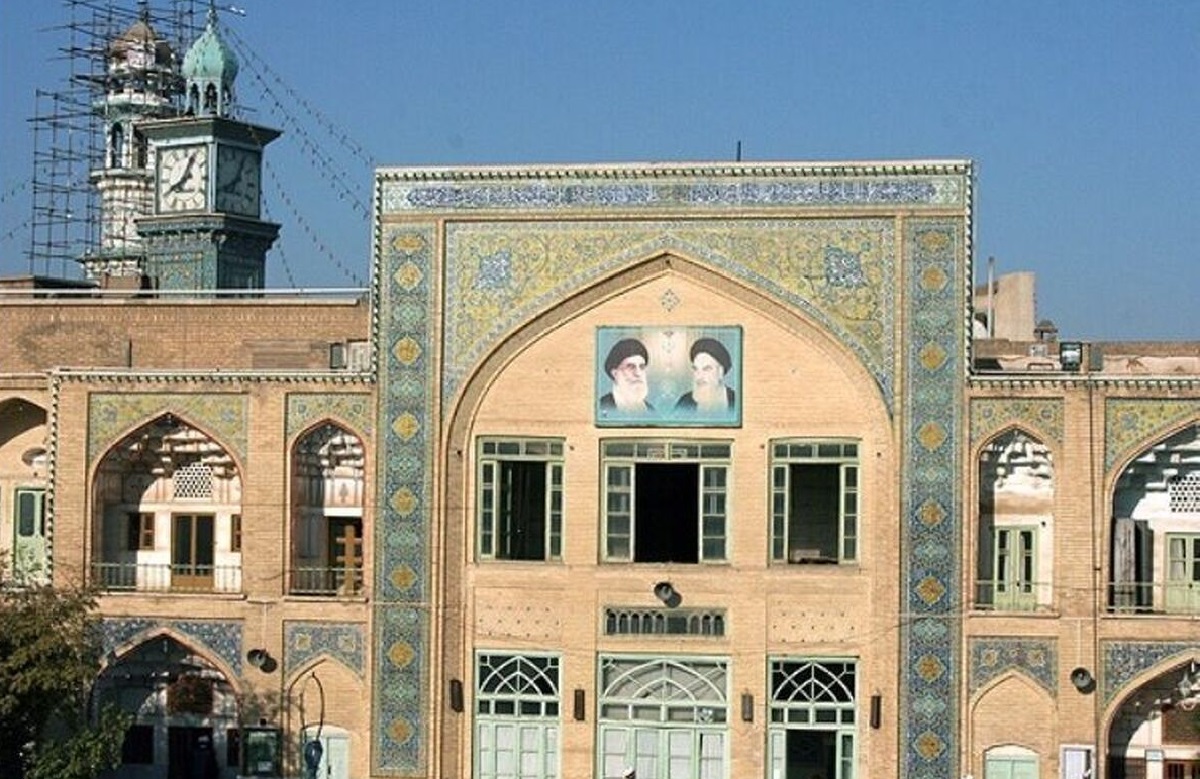 آتش زدن حوزه علمیه قم آتش زدن حوزه علمیه قم