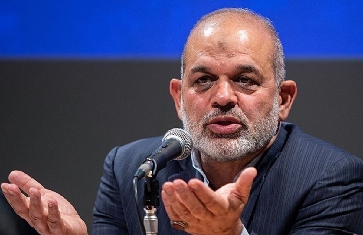 با اصل اعتراضات مشکلی نداریم/ احزابی درخواست برگزاری تجمع دادند خودشان زیر سوال هستند با اصل اعتراضات مشکلی نداریم/ احزابی درخواست برگزاری تجمع دادند خودشان زیر سوال هستند