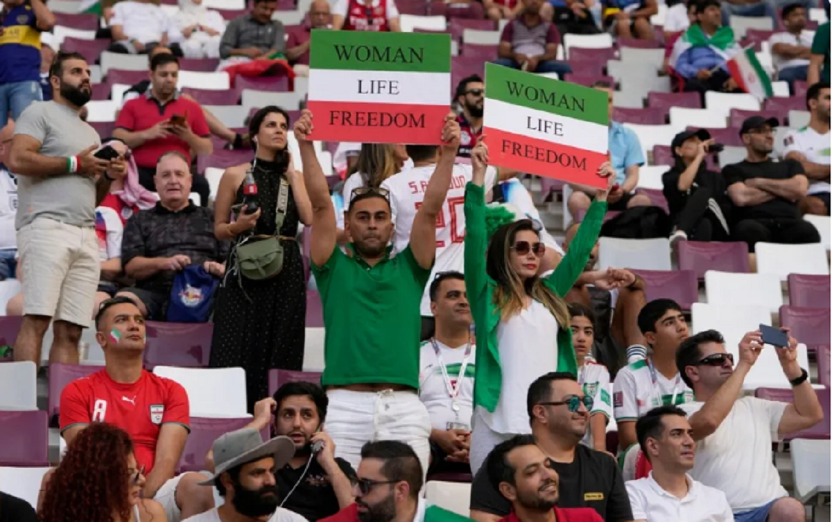 زن زندگی آزادی جام جهانی