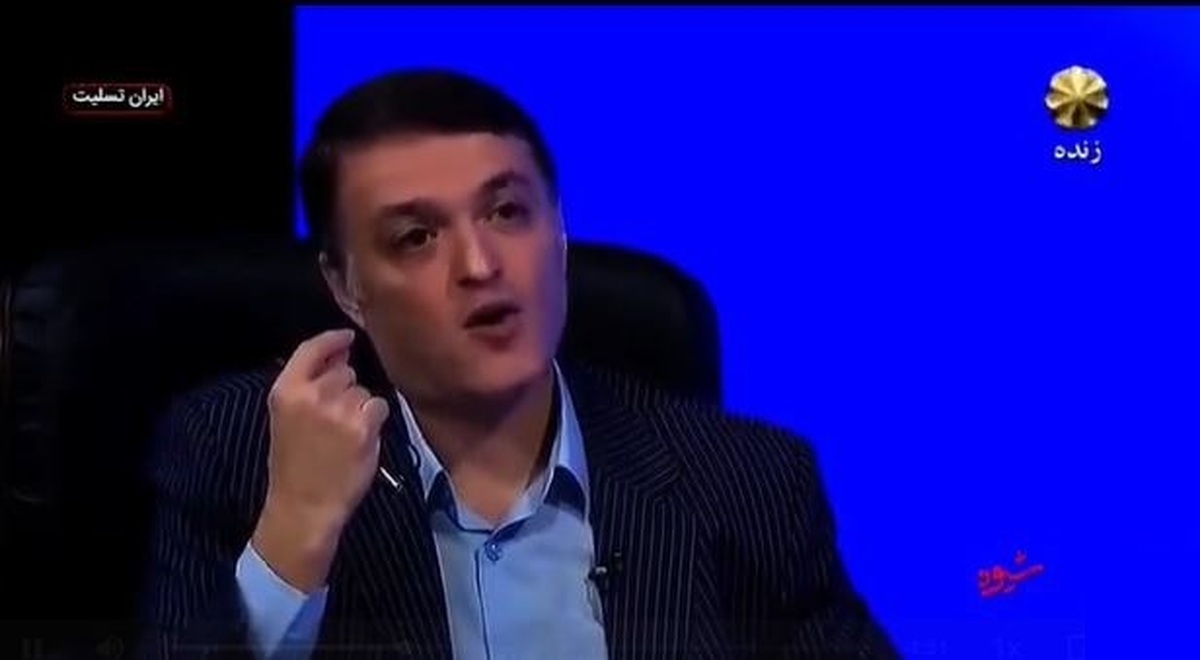 محمد قوچانی: هنر احمدی‌نژاد کلاه گذاشتن بر سر روحانیت بود +فیلم