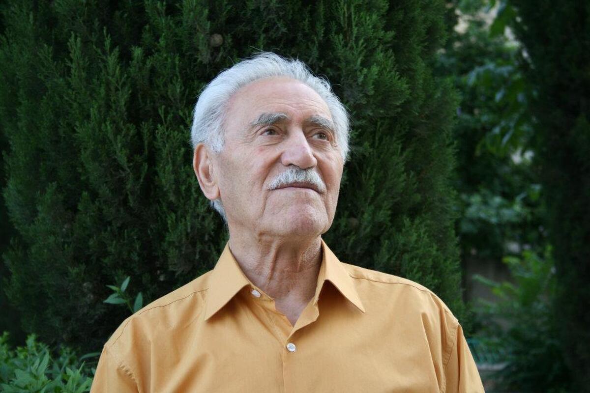 یدالله مفتون امینی