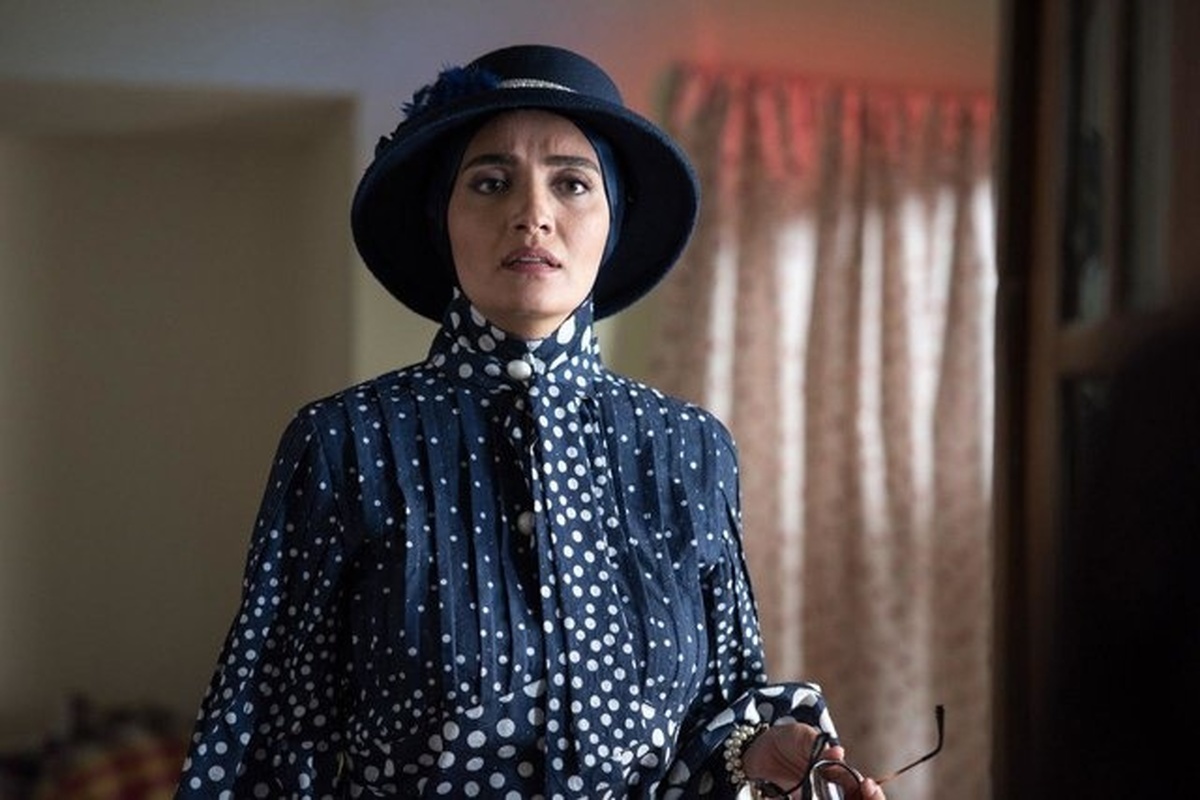 علت بازداشت میترا حجار چیست +بیوگرافی