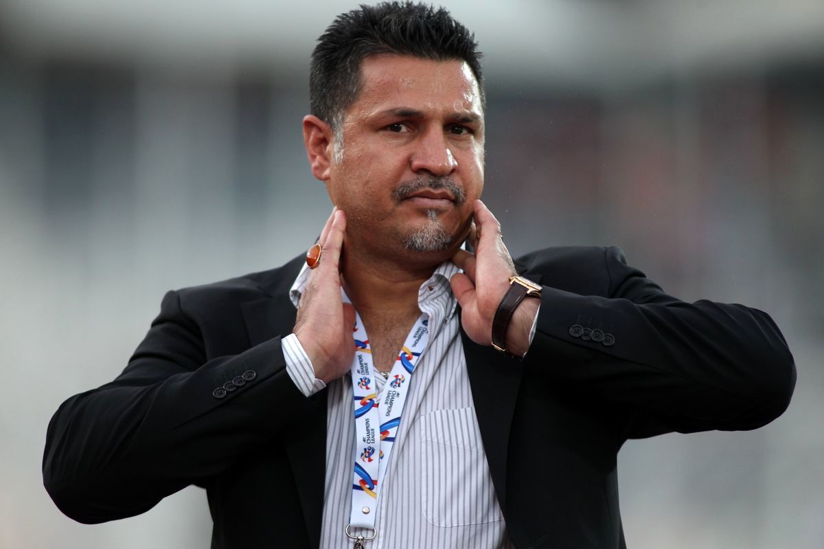 روزنامه دولت: دختر علی دایی در لندن، گروگان است روزنامه دولت: دختر علی دایی در لندن، گروگان است