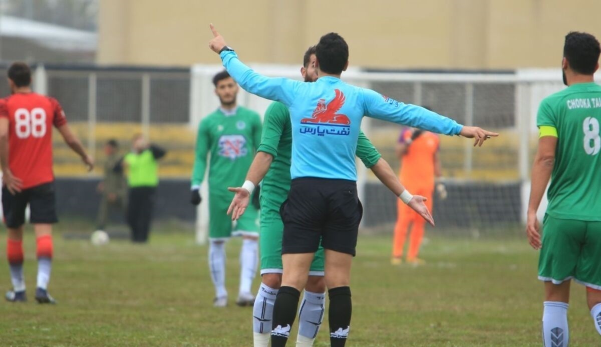 داور فوتبال ایران تهدید به مرگ شد!