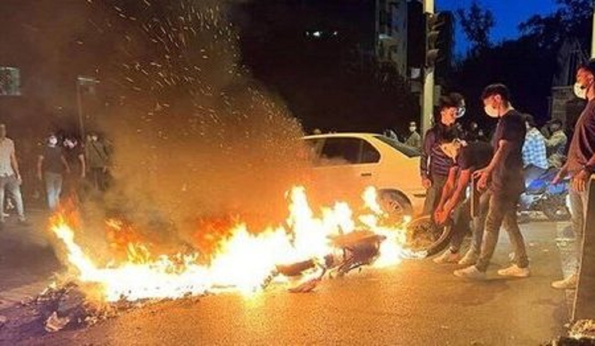 اعتراضات مردمی