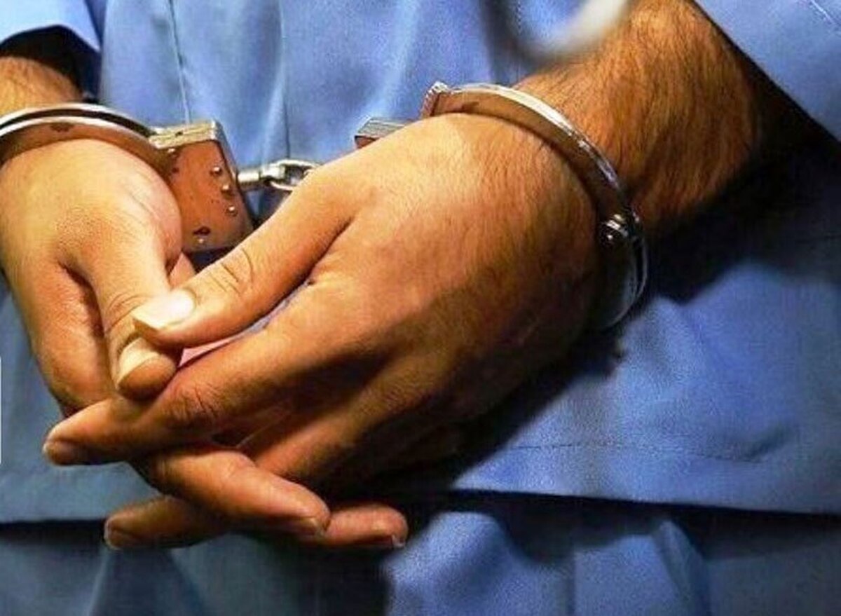 آتش زدن پایگاه بسیج در میاندرود 